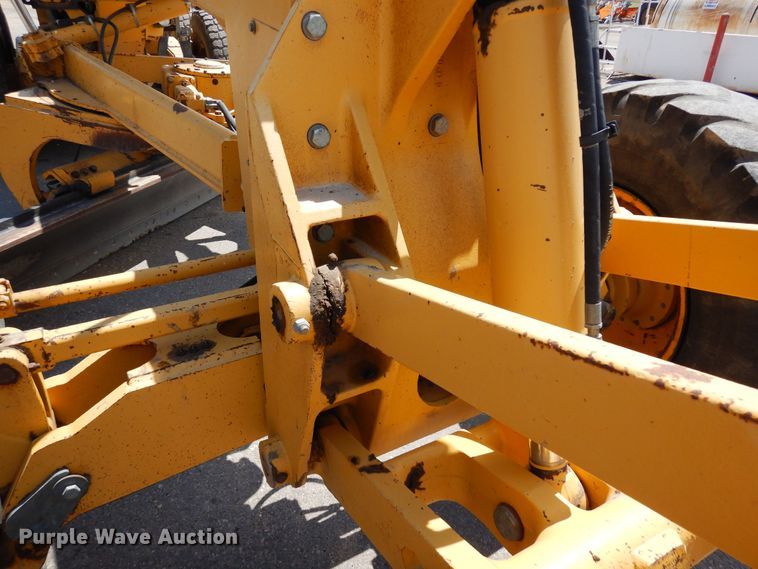 image for item DR1292 2003 John Deere 770CH Series II  motor grader