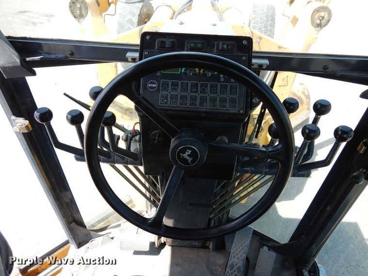 image for item DR1292 2003 John Deere 770CH Series II  motor grader