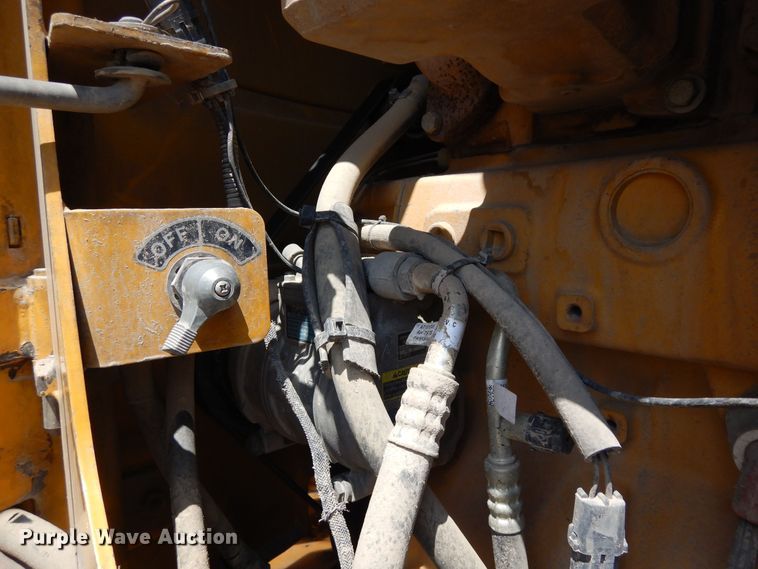 image for item DR1292 2003 John Deere 770CH Series II  motor grader