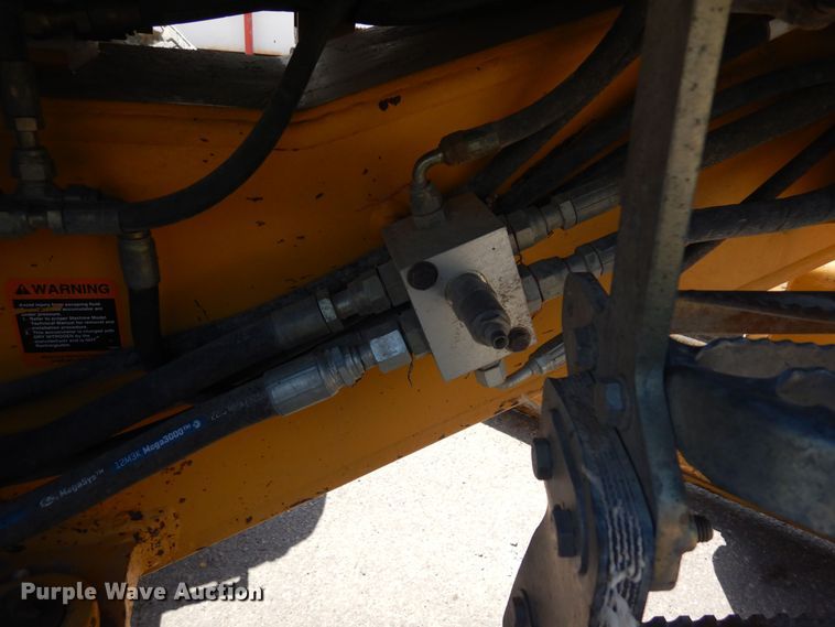 image for item DR1292 2003 John Deere 770CH Series II  motor grader