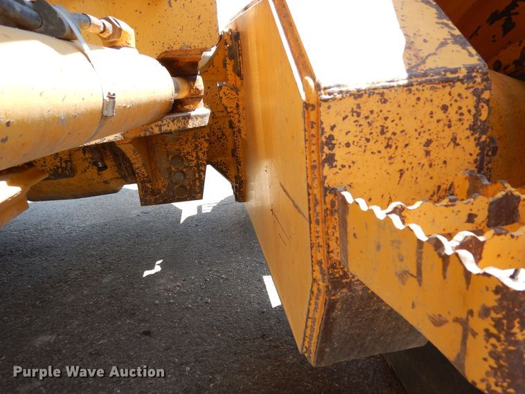 image for item DR1292 2003 John Deere 770CH Series II  motor grader