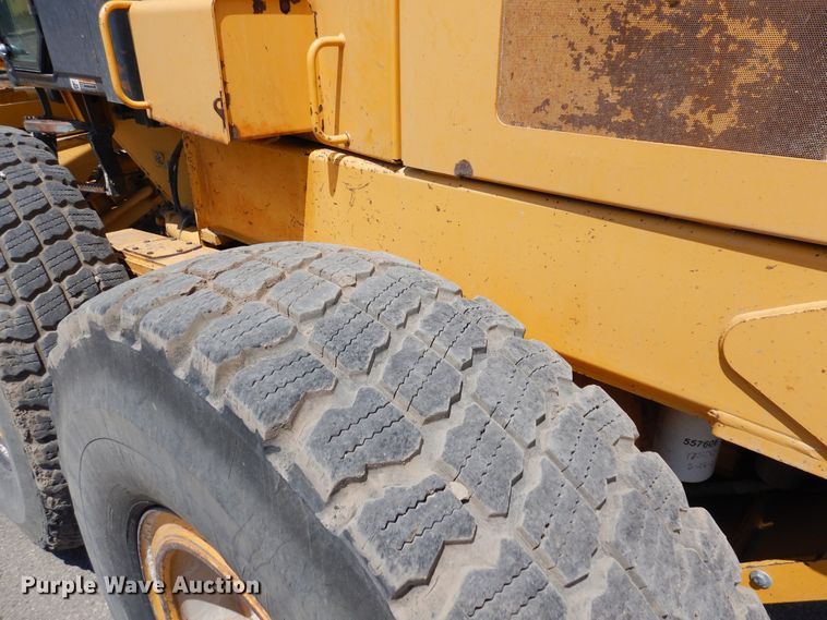 image for item DR1292 2003 John Deere 770CH Series II  motor grader