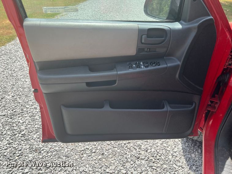 image for item HL9249 2003 Dodge Durango  SUV