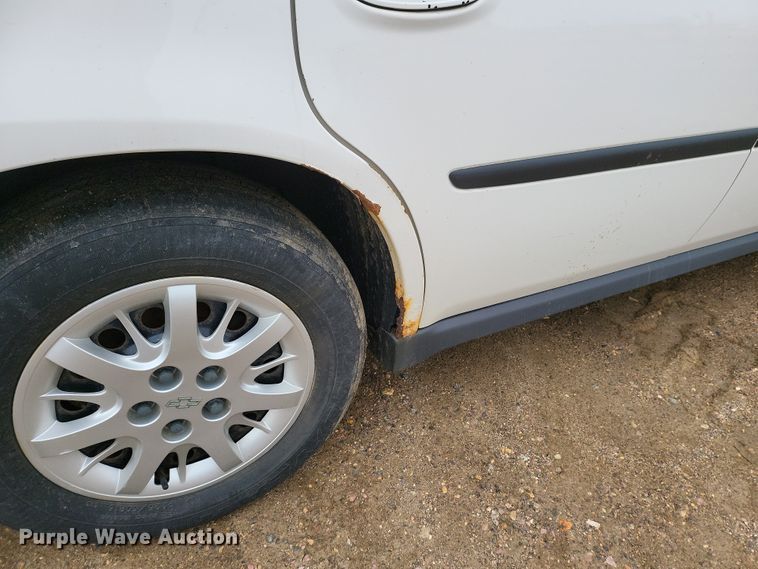 image for item IU9863 2002 Chevrolet Impala