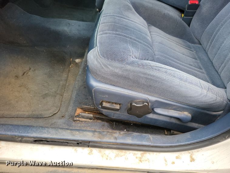 image for item IU9863 2002 Chevrolet Impala