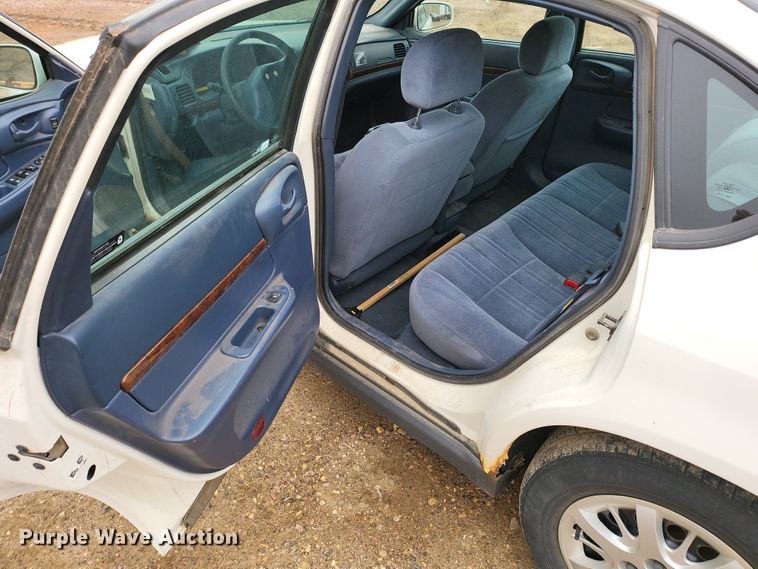 image for item IU9863 2002 Chevrolet Impala