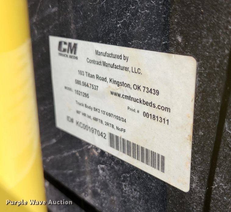 image for item JB9044 2000 International 4700  flatbed truck