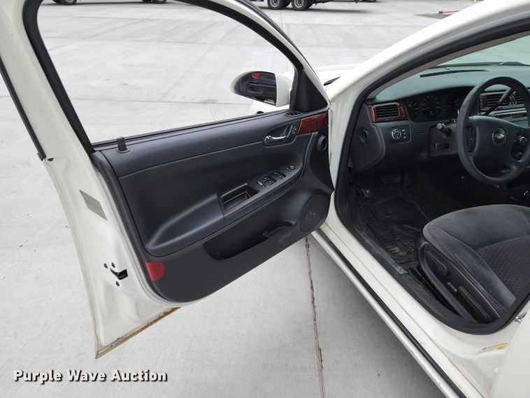 image for item JB9045 2008 Chevrolet Impala LS