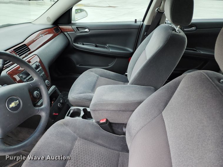 image for item JB9045 2008 Chevrolet Impala LS