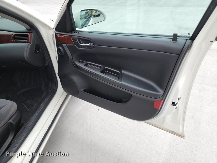 image for item JB9045 2008 Chevrolet Impala LS