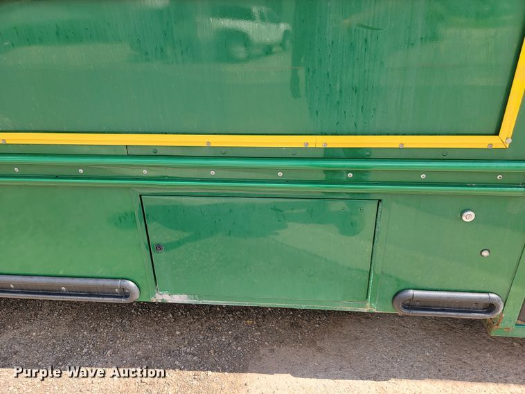 image for item JC9748 2017 Ford  trolley