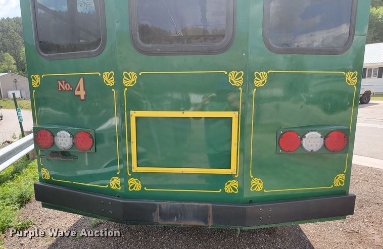 image for item JC9748 2017 Ford  trolley