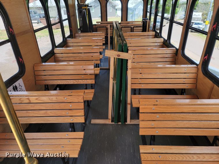 image for item JC9748 2017 Ford  trolley