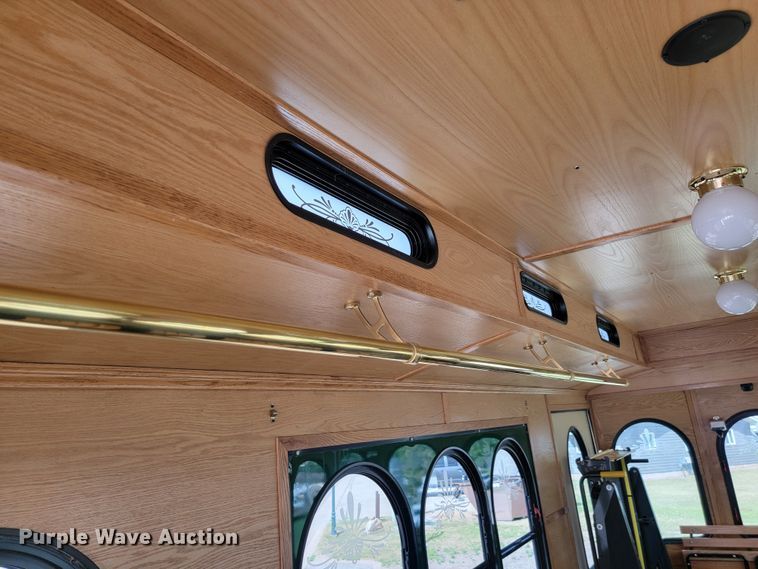 image for item JC9748 2017 Ford  trolley