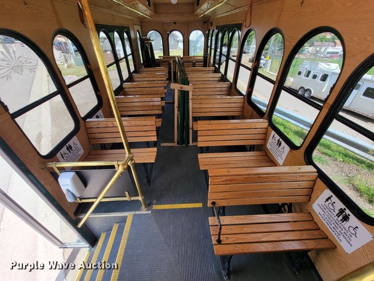 image for item JC9748 2017 Ford  trolley