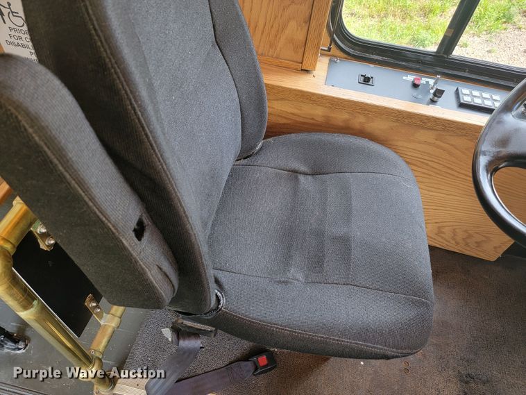 image for item JC9748 2017 Ford  trolley