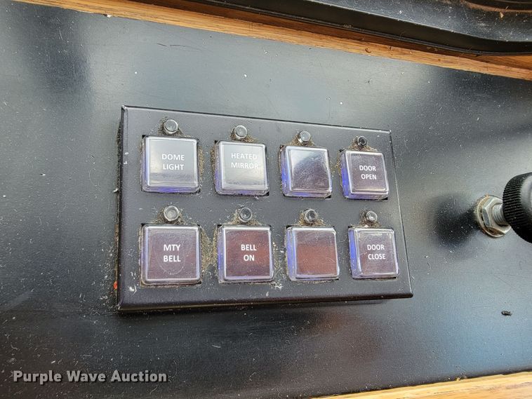 image for item JC9748 2017 Ford  trolley