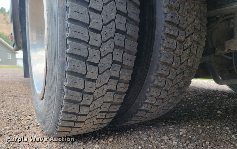 image for item JC9748 2017 Ford  trolley