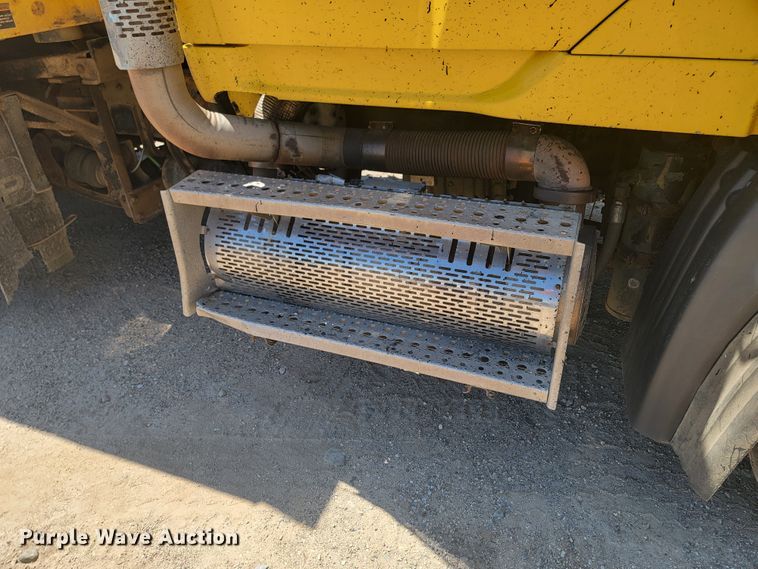 image for item JC9796 2008 Sterling LT9500  dump truck