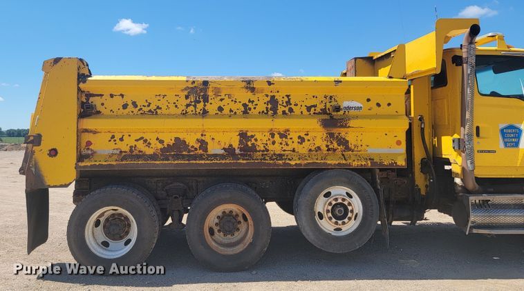 image for item JC9796 2008 Sterling LT9500  dump truck