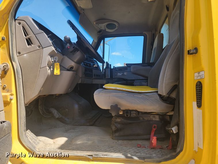 image for item JC9796 2008 Sterling LT9500  dump truck