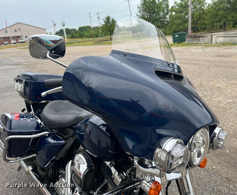 image for item JM9212 2014 Harley Davidson Electra Glide FLHTP Police  motorcycle