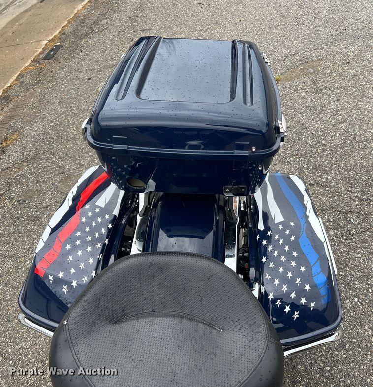 image for item JM9212 2014 Harley Davidson Electra Glide FLHTP Police  motorcycle