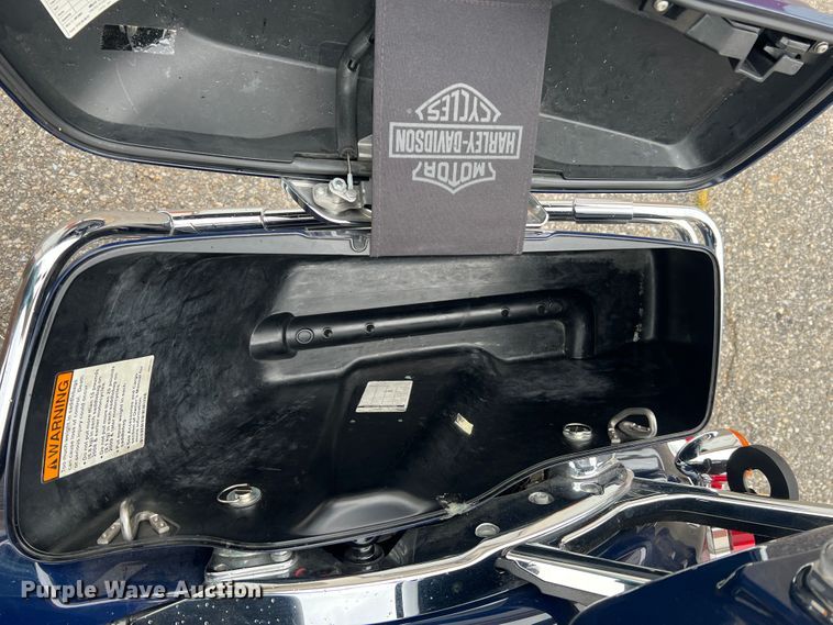 image for item JM9212 2014 Harley Davidson Electra Glide FLHTP Police  motorcycle