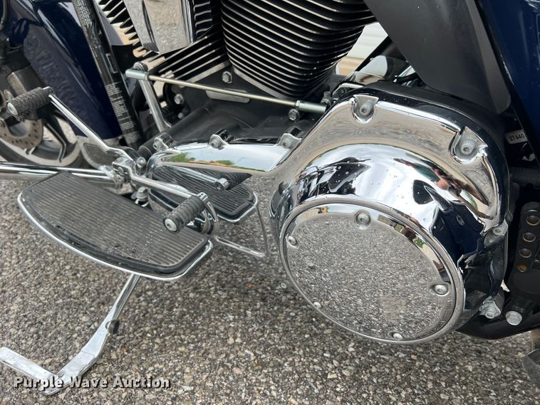 image for item JM9212 2014 Harley Davidson Electra Glide FLHTP Police  motorcycle