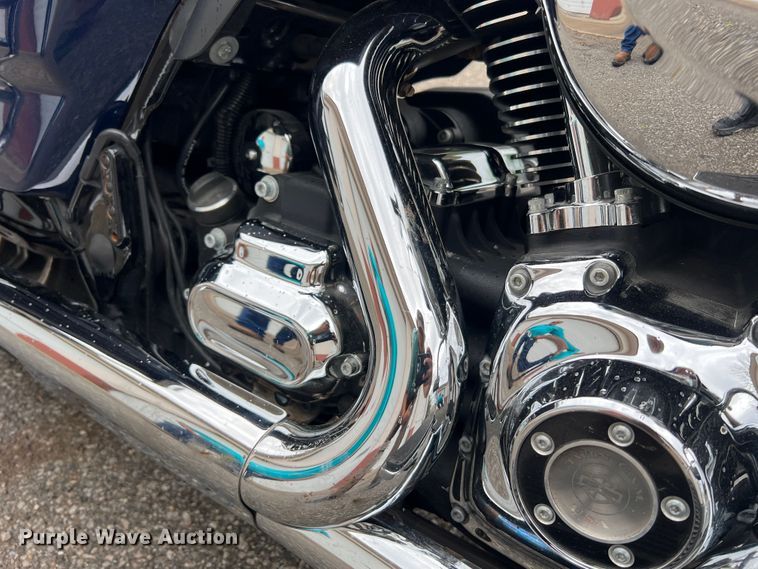 image for item JM9212 2014 Harley Davidson Electra Glide FLHTP Police  motorcycle