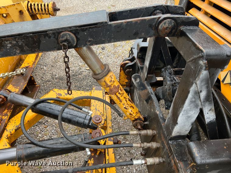 image for item JM9213 1992 International 4900  dump truck