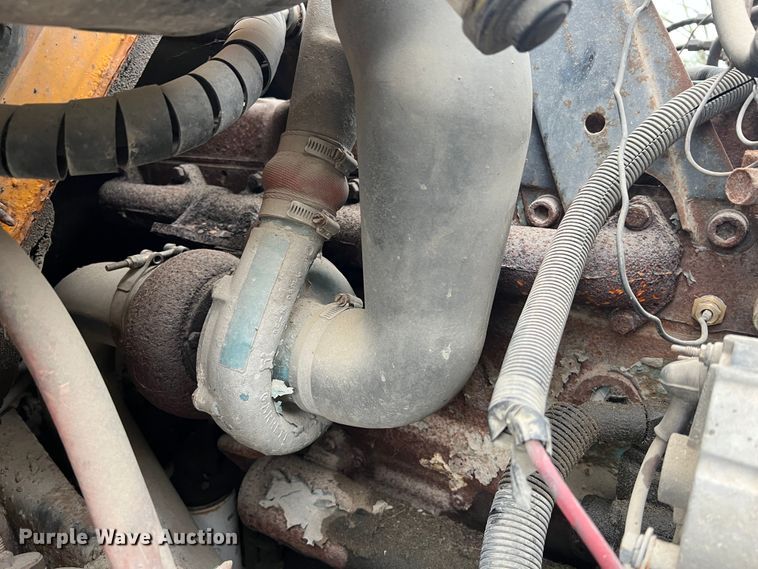 image for item JM9213 1992 International 4900  dump truck