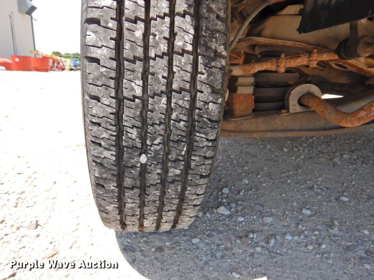 image for item JR9974 1992 GMC Vandura G3500  box truck