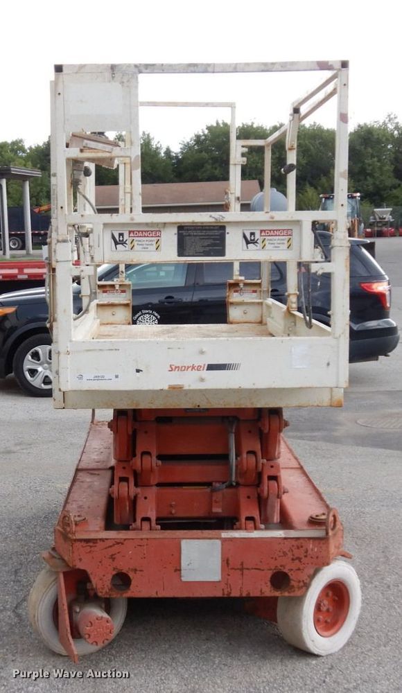 image for item JX9122 Snorkel SL-25  scissor lift