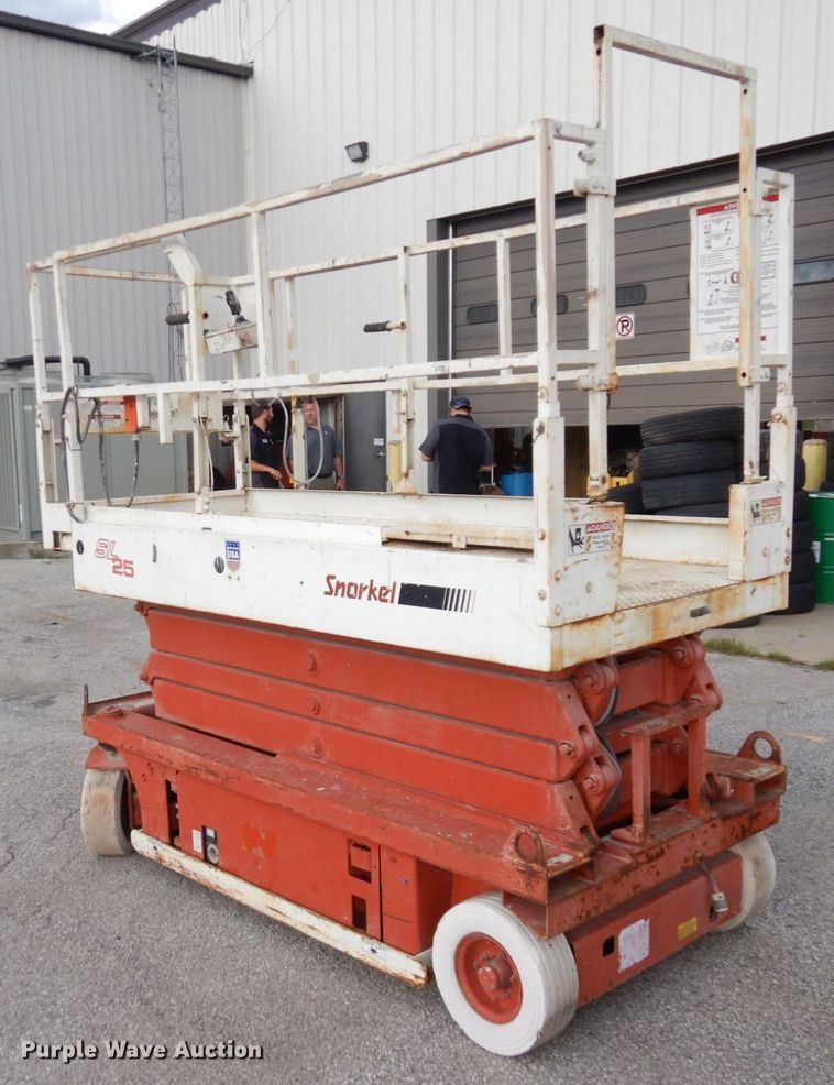 image for item JX9122 Snorkel SL-25  scissor lift