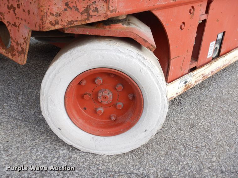 image for item JX9122 Snorkel SL-25  scissor lift