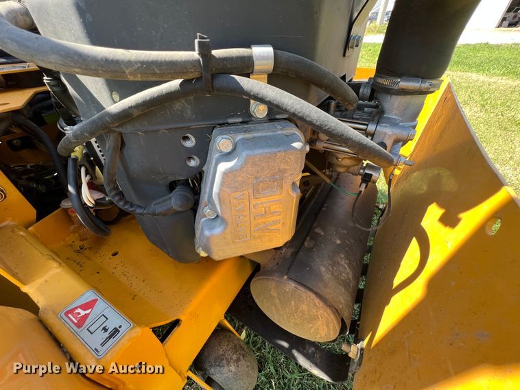 image for item JX9356 2004 Hustler X-One I  ZTR lawn mower