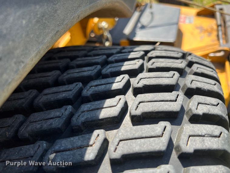 image for item JX9356 2004 Hustler X-One I  ZTR lawn mower