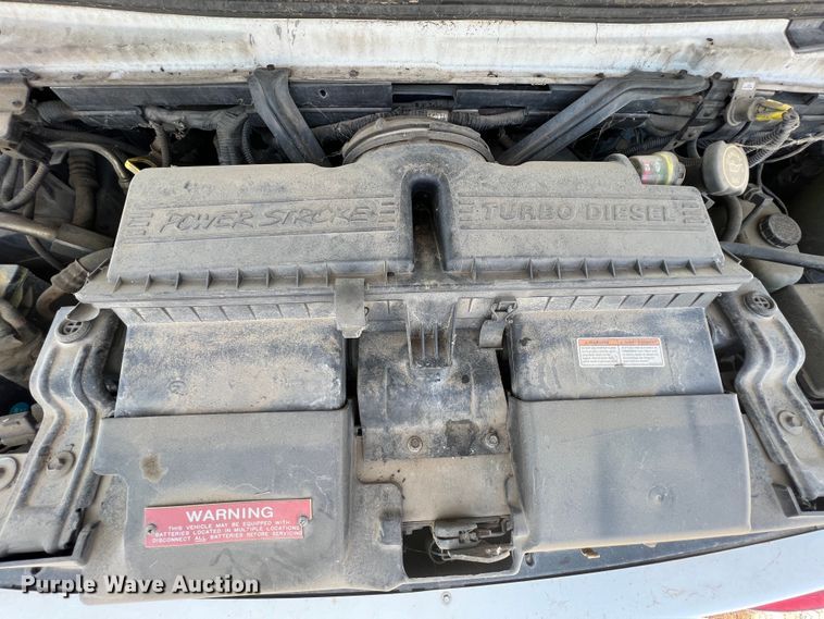 image for item JX9385 2000 Ford E450 Super Duty  ambulance