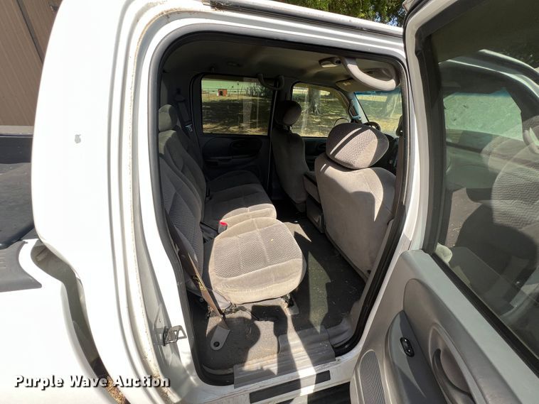 image for item JX9387 2001 Ford F150  SuperCrew pickup truck