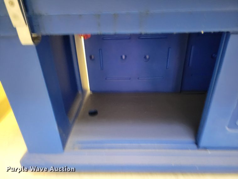 image for item KD9822 Cambro  salad bar