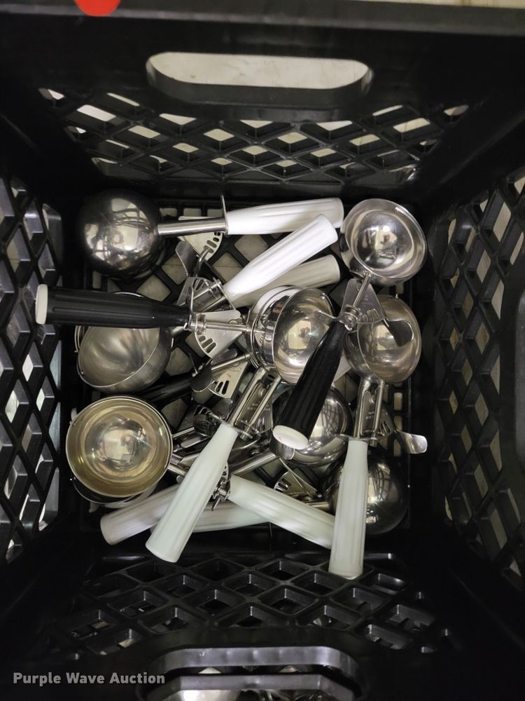 image for item KD9823 Approximately 45 serving scoops