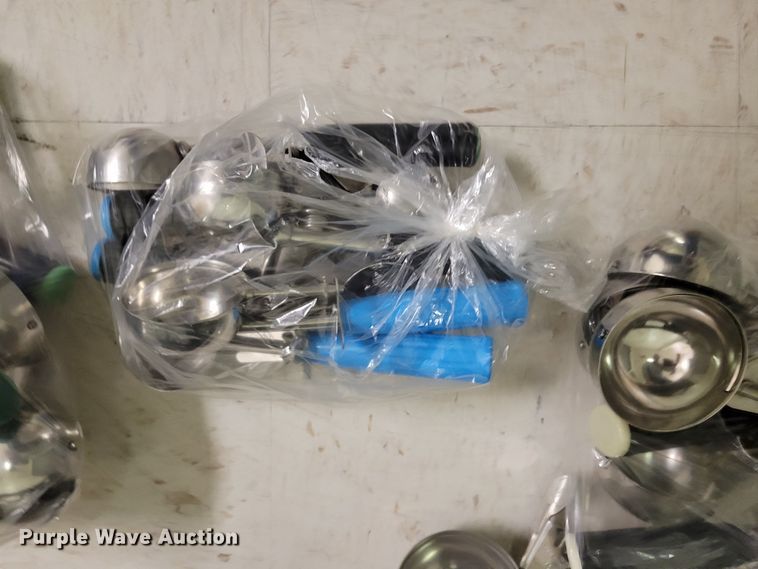 image for item KD9823 Approximately 45 serving scoops