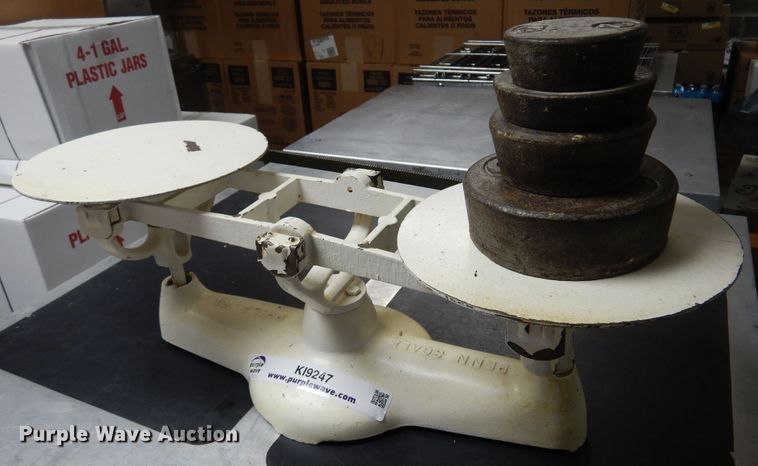 image for item KI9247 Penn  weight scale