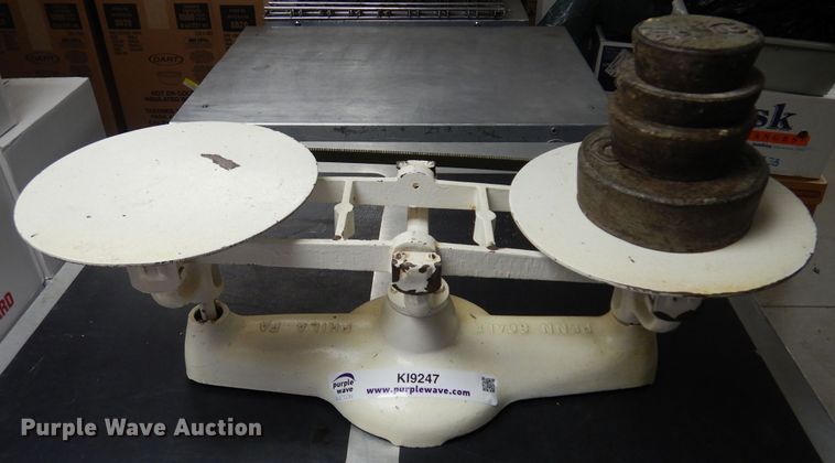 image for item KI9247 Penn  weight scale