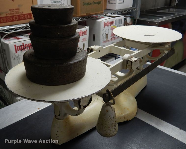 image for item KI9247 Penn  weight scale