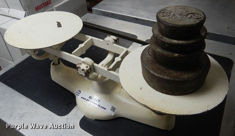 image for item KI9247 Penn  weight scale