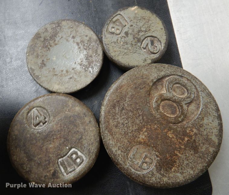 image for item KI9247 Penn  weight scale