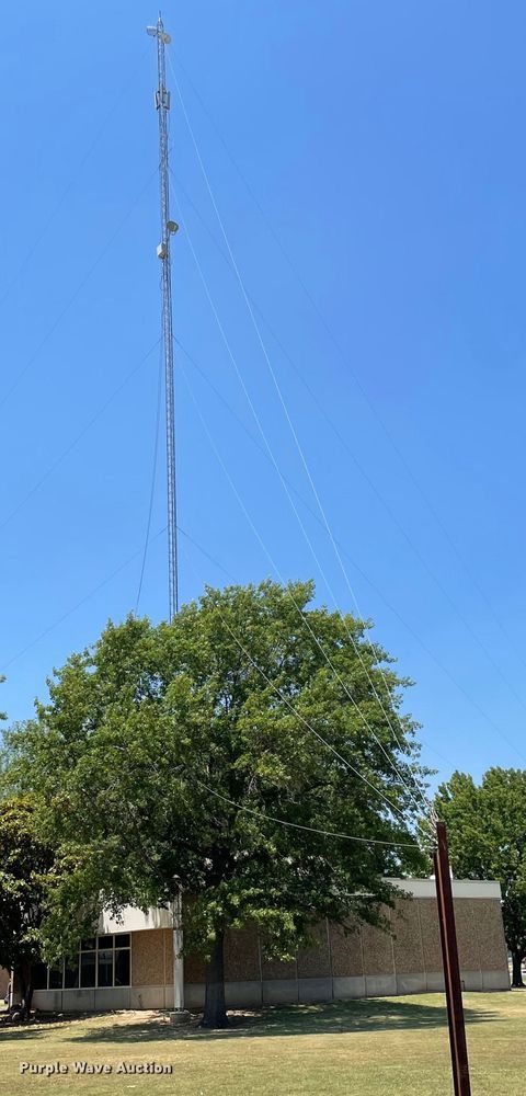 image for item KJ9745 Antenna tower