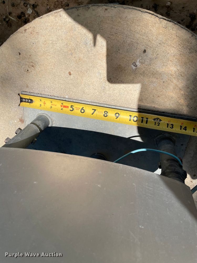 image for item KJ9745 Antenna tower